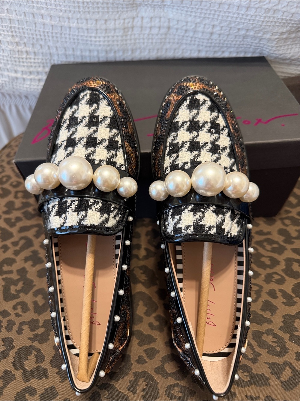 Betsey Johnson Harloe loafers in Leopard Multi. - Brand new in box